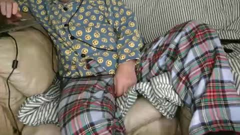 Snapshot of pinewoodman chatting on 11/16/25, 04:07 pinewoodman online show from 11/16/25, 04:07