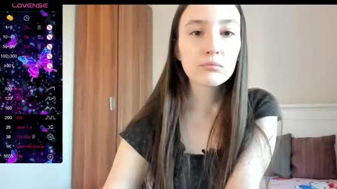 pingviluly online show from 10/23/25, 10:14