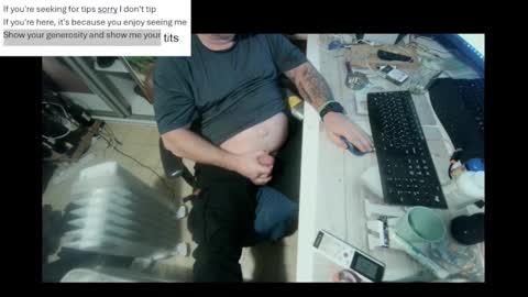 pini_z online show from 12/29/24, 07:53