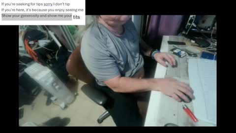 pini_z online show from 02/21/25, 11:32