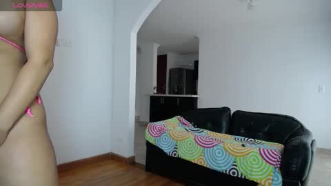 Snapshot of pink__tiffany chatting on 11/11/25, 09:48 tiffany online show from 11/11/25, 09:48