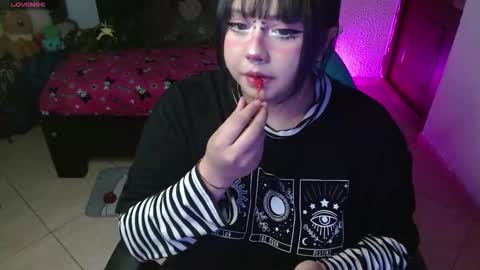 Snapshot of pink_cacti chatting on 01/18/26, 06:17 Lore online show from 01/18/26, 06:17