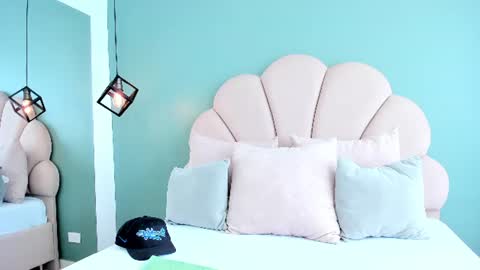 weedcandy ig y twitter xpink dustt online show from 07/15/26, 05:07
