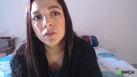 Snapshot of pink_kitten_ chatting on 02/20/26, 02:06 Eli online show from 02/20/26, 02:06