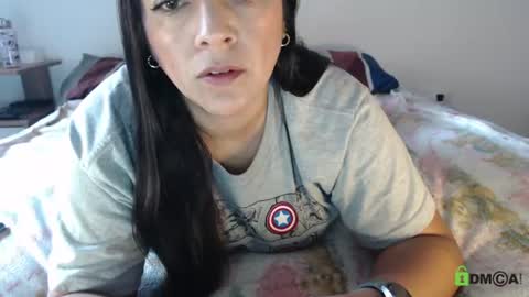 Snapshot of pink_kitten_ chatting on 07/21/26, 01:13 Eli online show from 07/21/26, 01:13