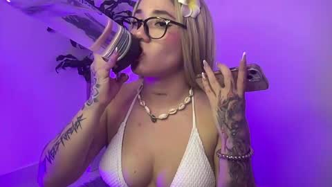 KELLY  online show from 06/23/26, 12:08