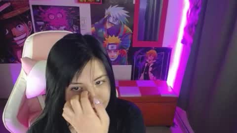 Snapshot of pink_yuii chatting on 11/08/25, 01:50 pink_yuii online show from 11/08/25, 01:50