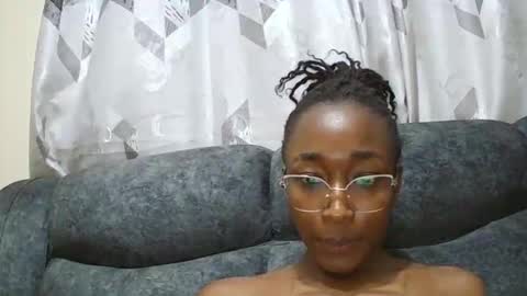 Snapshot of pinkaura_ chatting on 02/08/26, 05:38 PinkyAura online show from 02/08/26, 05:38