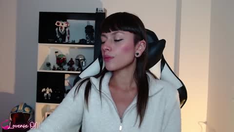 Emily online show from 01/31/25, 12:39