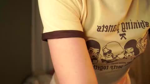 Snapshot of pinkestmango chatting on 10/14/25, 01:23 Tgirl Sophie online show from 10/14/25, 01:23