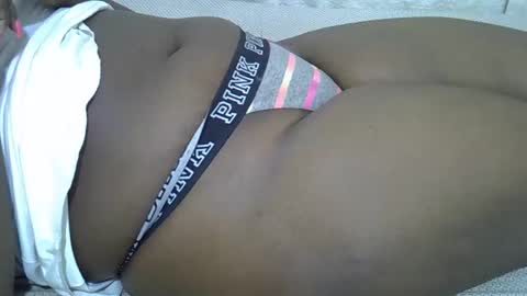 Snapshot of pinkiec4 chatting on 09/22/25, 11:40 Kim20 online show from 09/22/25, 11:40