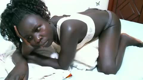 pinky online show from 11/01/25, 11:40