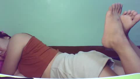 Hi  its me shine  online show from 01/28/25, 02:53