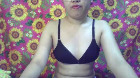 Hi  its me shine  online show from 02/05/25, 02:40