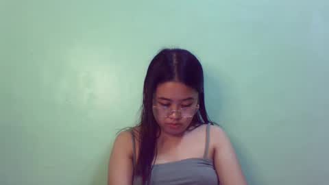 Hi  its me shine  online show from 02/13/25, 02:42