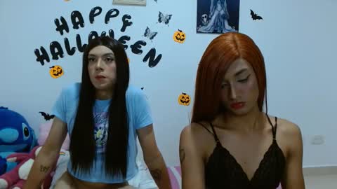 pinkluna0 online show from 10/31/25, 10:38