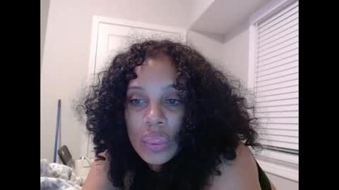 pinksugar online show from 12/31/24, 06:27