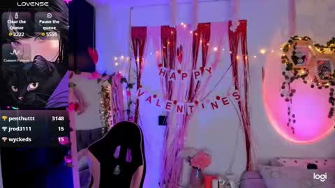 Sarah .. online show from 02/08/25, 11:12