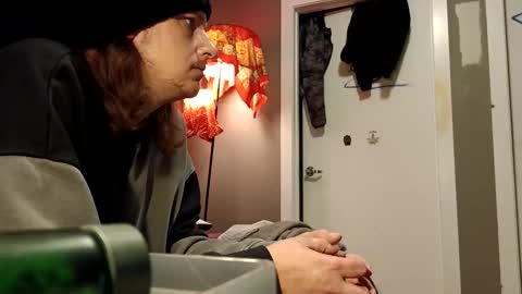 pinkpulseglobal online show from 10/31/25, 02:34