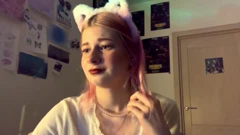 Sara online show from 10/08/25, 08:28