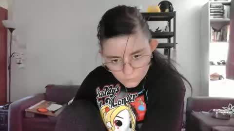 pinkwife97 online show from 09/16/25, 08:37