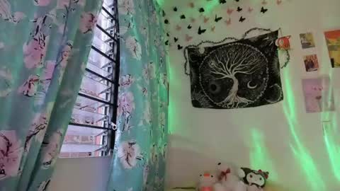 pinky_promiseex online show from 06/23/26, 11:14