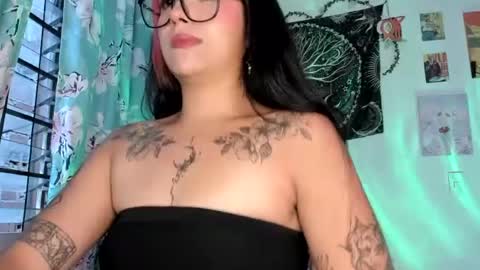 pinky_promiseex online show from 06/25/26, 11:20