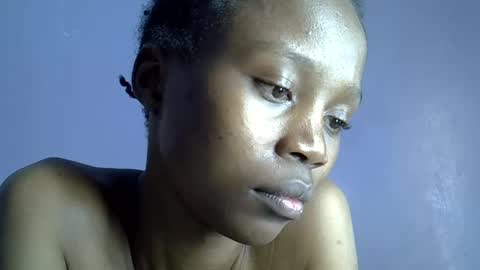 Snapshot of pinkycham chatting on 05/27/26, 01:57 pinkycham online show from 05/27/26, 01:57
