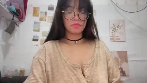 Rose online show from 11/03/25, 05:47