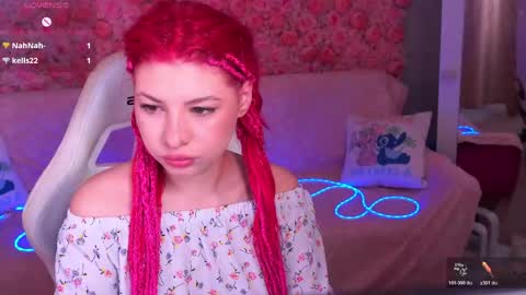 Snapshot of pinkytrix chatting on 04/15/26, 12:45 pinkytrix online show from 04/15/26, 12:45