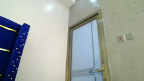 pinkyy008 online show from 10/04/25, 07:01
