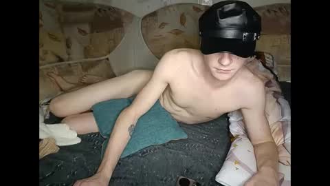 Snapshot of pinochetti chatting on 12/29/24, 08:15 Incubus online show from 12/29/24, 08:15