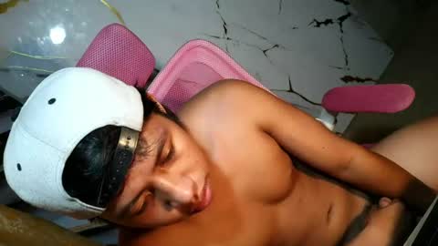 pinoy_fuckboyxxx online show from 06/14/26, 02:24