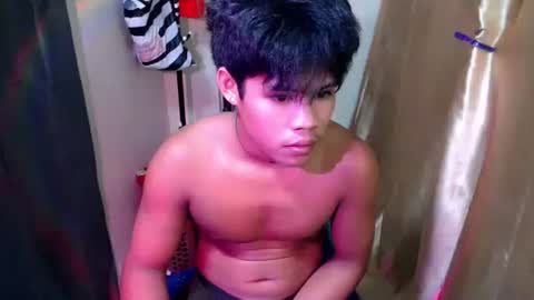 pinoy_shyboy69 online show from 05/22/26, 03:17