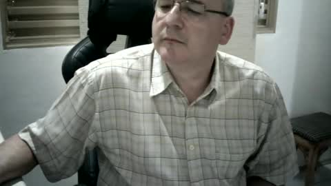 piovesanes online show from 12/23/24, 02:50