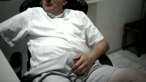 piovesanes online show from 02/03/25, 02:03