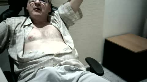 piovesanes online show from 03/08/25, 01:06