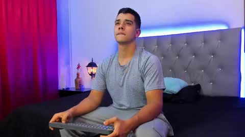 pipe_320 online show from 02/18/25, 02:38