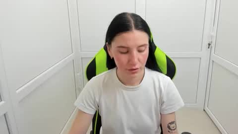 Piper online show from 06/04/26, 12:33