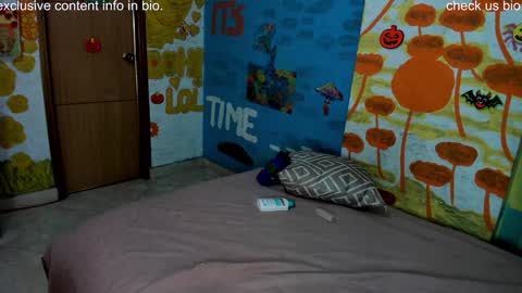 VALENTINA y PIPE online show from 12/10/24, 04:49