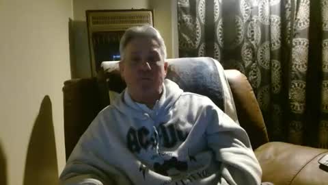 Snapshot of pirate334 chatting on 03/19/26, 02:48 pirate334 online show from 03/19/26, 02:48
