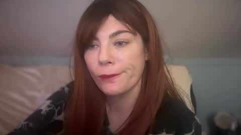 Snapshot of pirdybirdyxo chatting on 02/16/25, 04:09 pirdybirdyxo online show from 02/16/25, 04:09