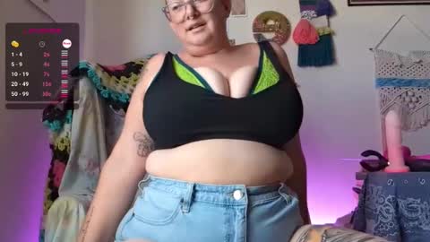 Em online show from 01/02/25, 08:46