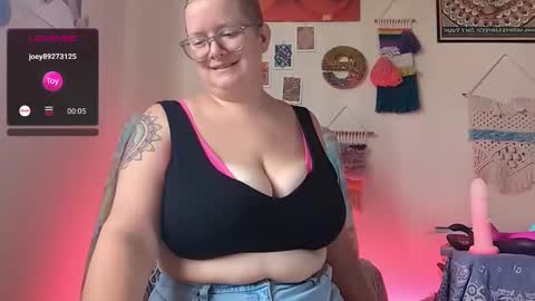Em online show from 02/01/25, 04:54