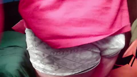 Snapshot of pisceslost chatting on 10/31/25, 11:50 pisceslost online show from 10/31/25, 11:50