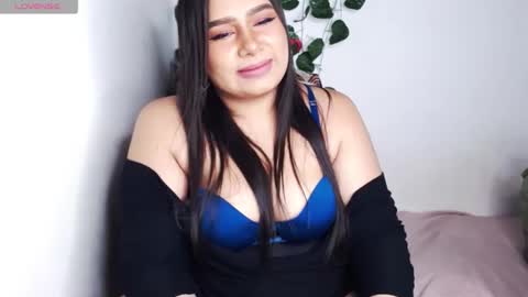 Snapshot of piscies_ass chatting on 03/08/25, 08:55 Piscies Ass online show from 03/08/25, 08:55