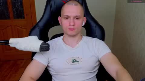 STRONGBEAUTY online show from 12/31/24, 05:11