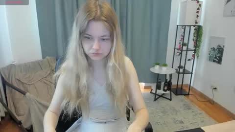 Olga online show from 09/17/25, 06:04