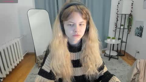 Olga online show from 10/18/25, 06:16