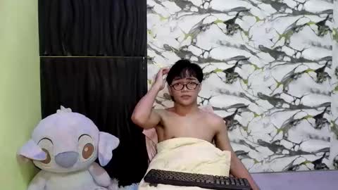 jay online show from 06/11/26, 12:36